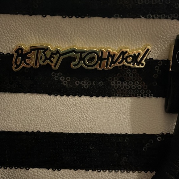 Betsey Johnson Satchel - Picture 2 of 6